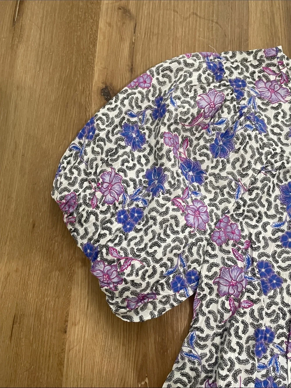 LOFT Floral Puff Sleeve Top in Purple, Blue & White